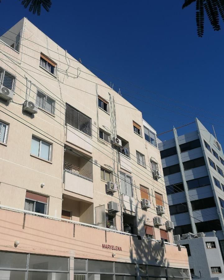 Elenas 1 Bedroom Apartment In Limassol Center Exterior photo